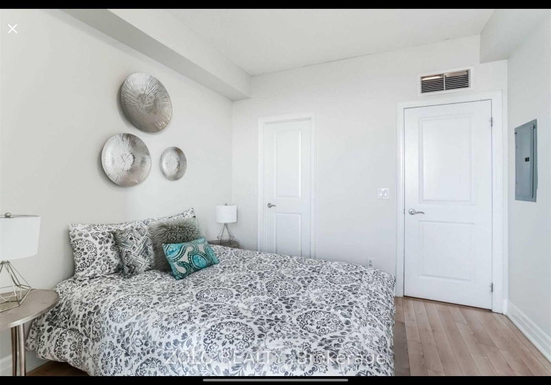 100 John Brampton,ON L6W 0A8 — Photo 12