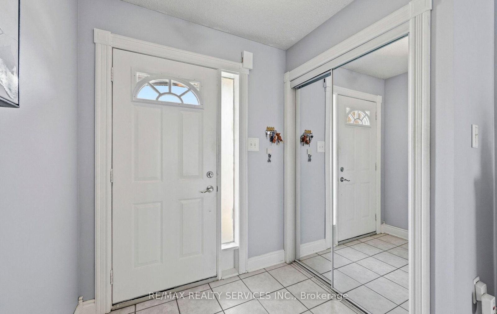 200 Cresthaven Brampton,ON L7A 1J5 — Photo 6