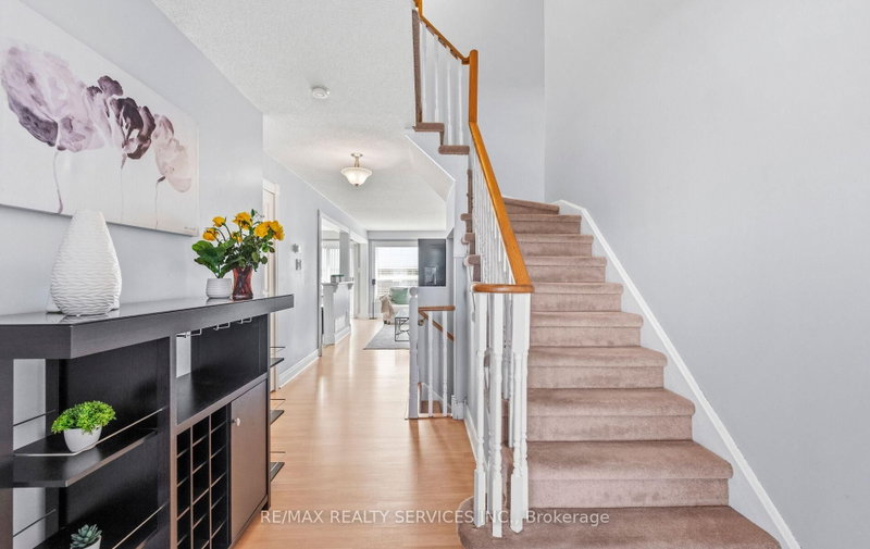 200 Cresthaven Brampton,ON L7A 1J5 — Photo 8