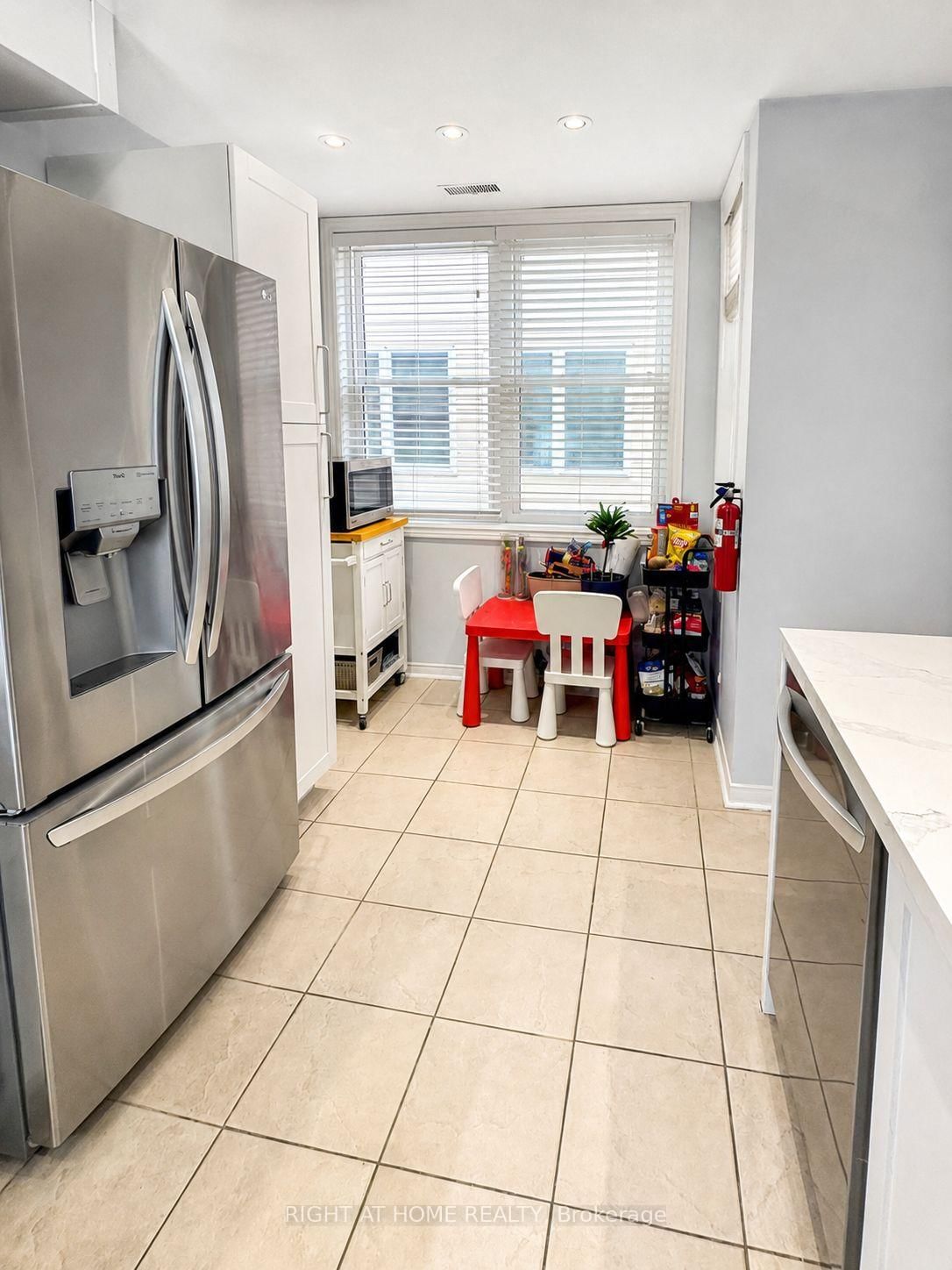 760 Lawrence Avenue W • #221 • Toronto, ON photo 13