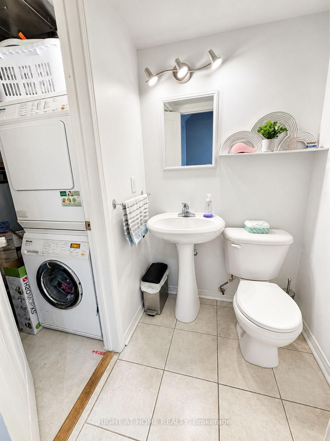760 Lawrence Avenue W • #221 • Toronto, ON photo 23