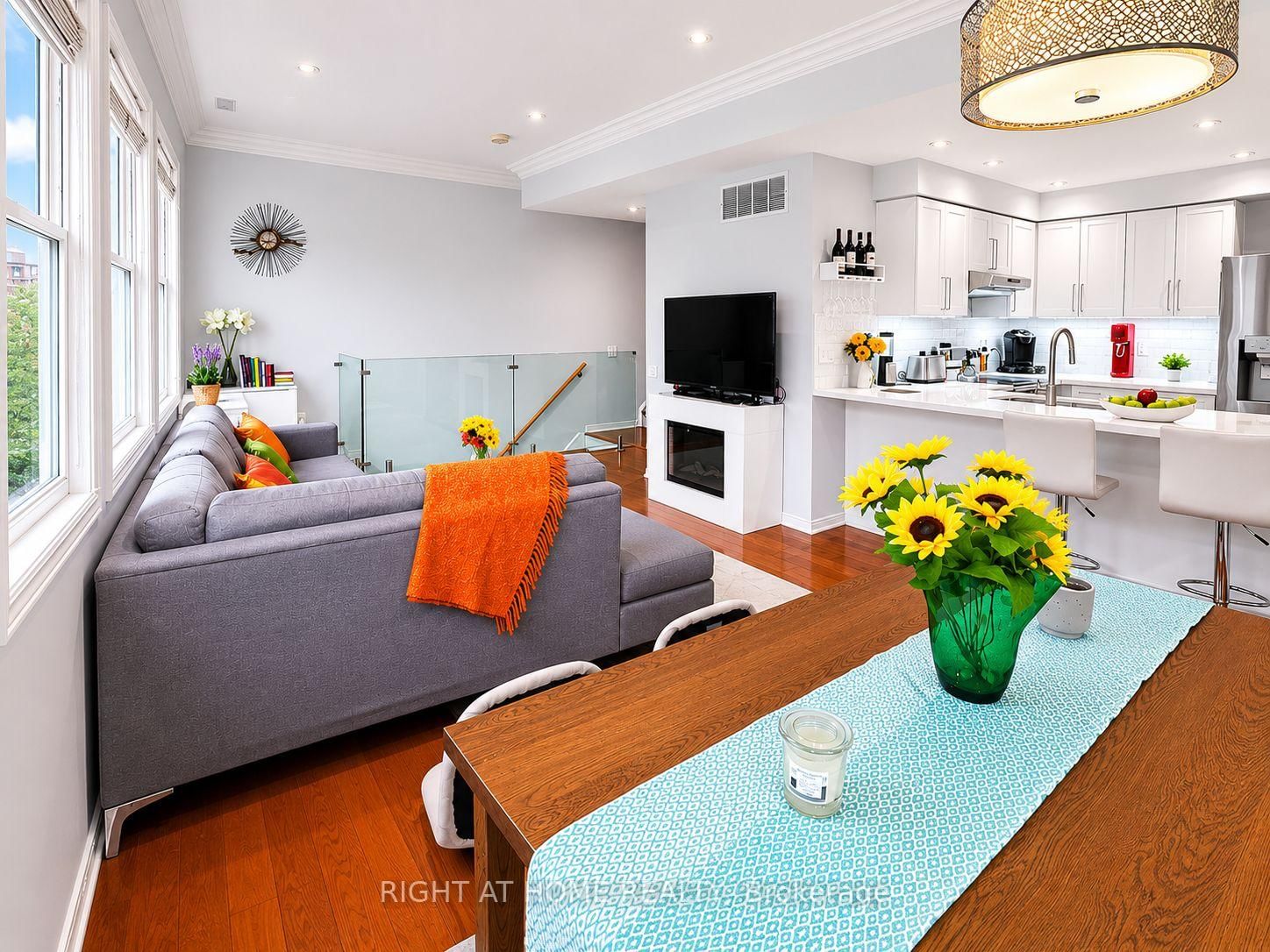 760 Lawrence Avenue W • #221 • Toronto, ON photo 9
