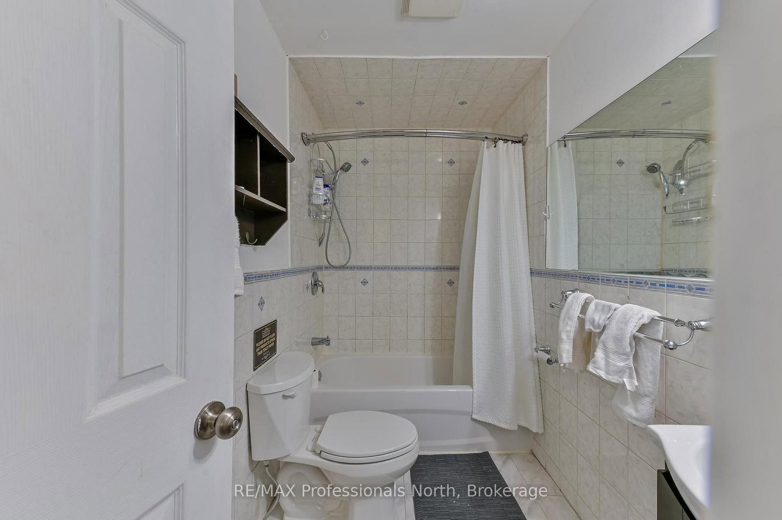 3 Maynard Avenue • Toronto, ON photo 24