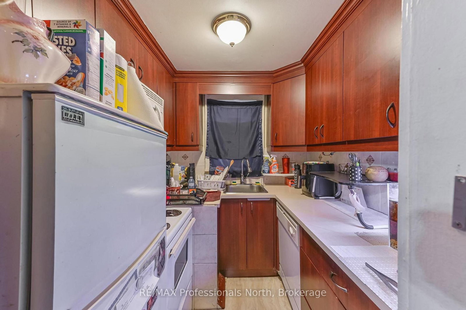 3 Maynard Avenue • Toronto, ON photo 42