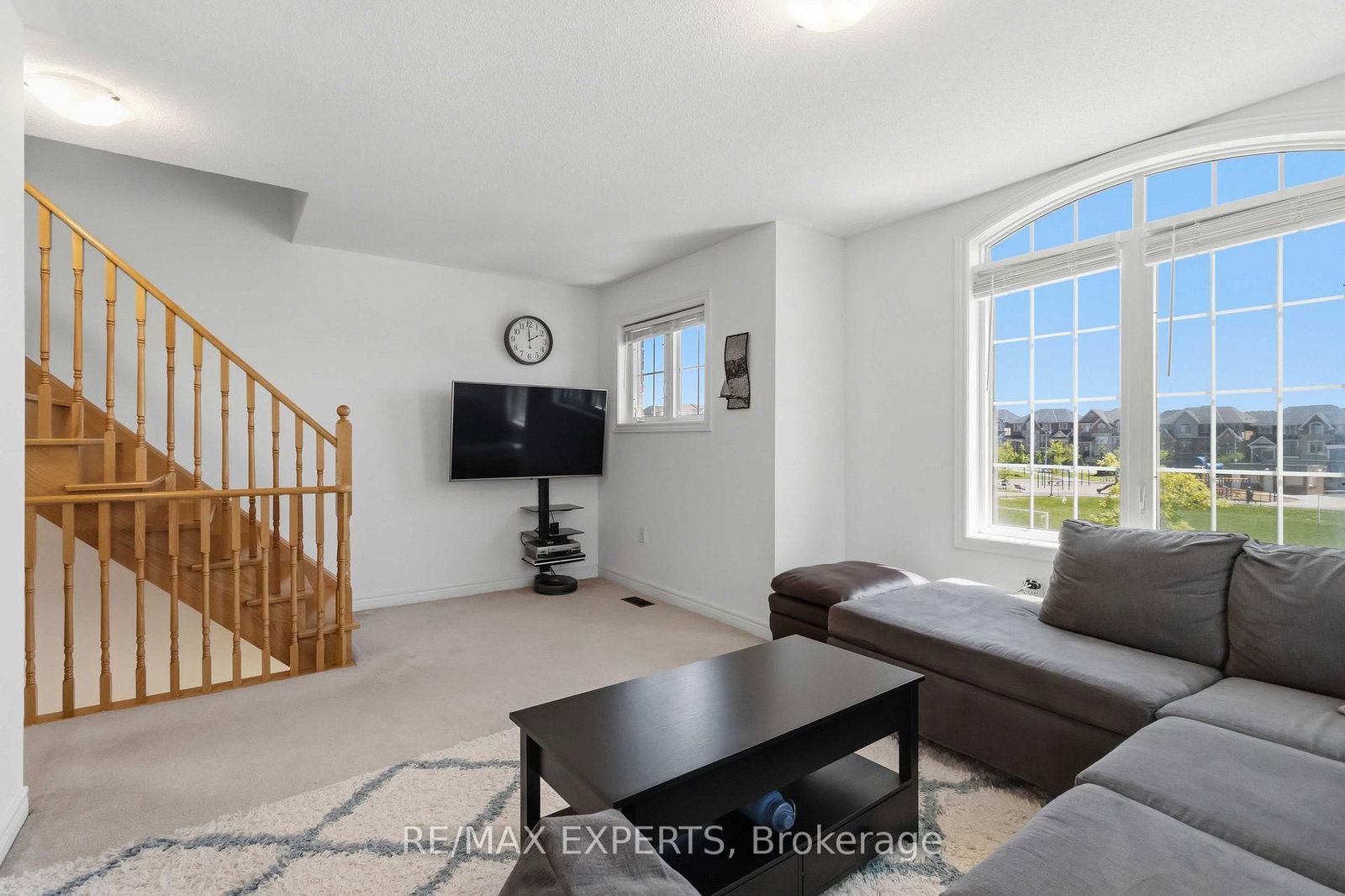 245 Isaac Devins Boulevard - Photo 17