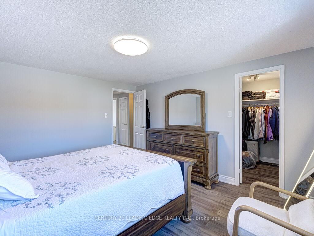 1552 Lancaster Drive • #56 • Oakville, ON photo 19
