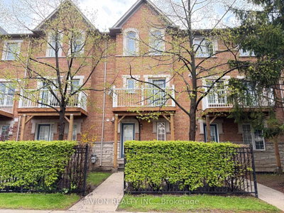 3-bed Townhouse, Condo · 601 Shoreline Dr