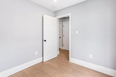 82 Pritchard Toronto,ON M6N 1T3 — Photo 16