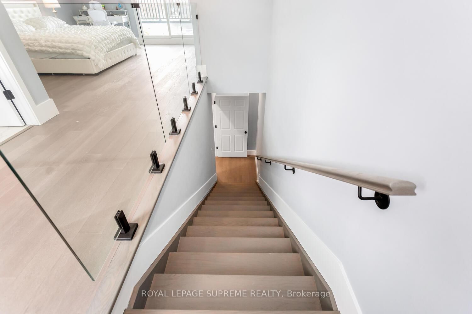 82 Pritchard Toronto,ON M6N 1T3 — Photo 19