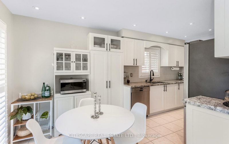 3324 Equestrian Mississauga,Ontario L5M 6T1 — Photo 16