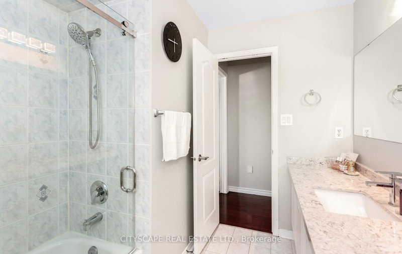 3324 Equestrian Mississauga,Ontario L5M 6T1 — Photo 36