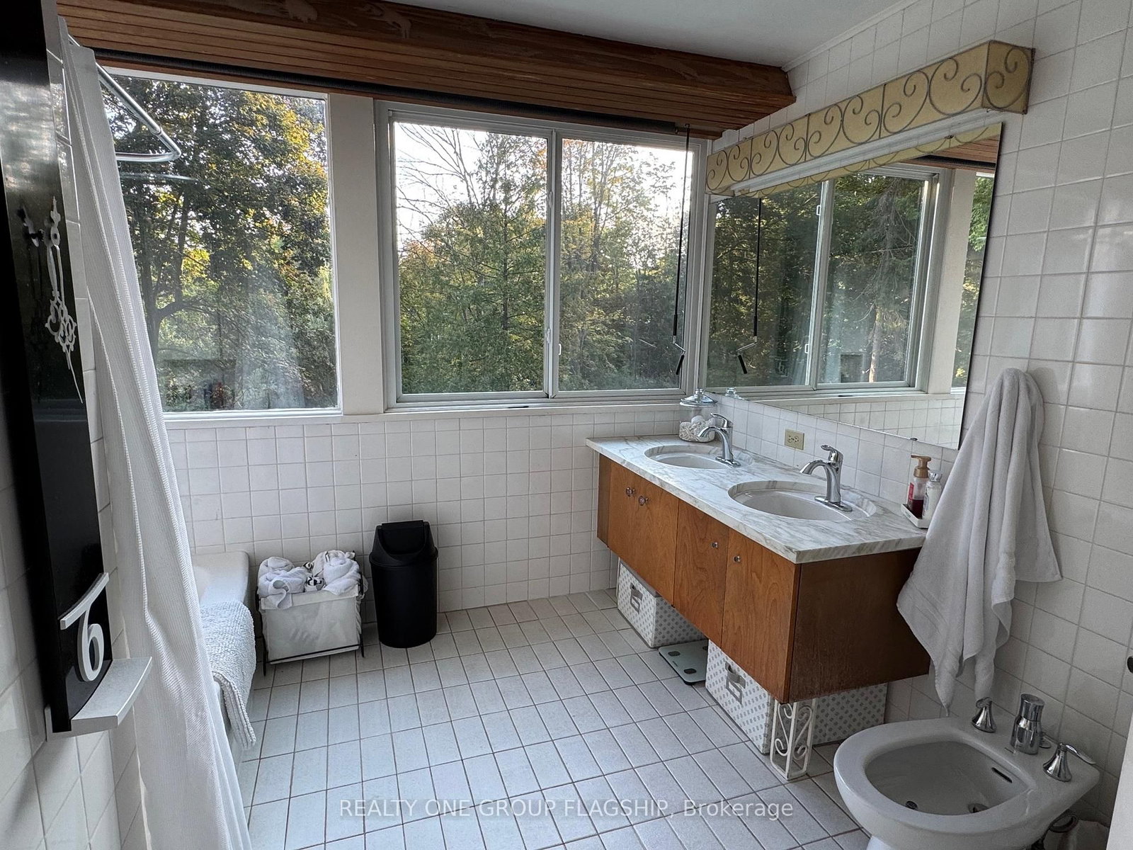 1379 Clarkson Road N • Mississauga, ON photo 15