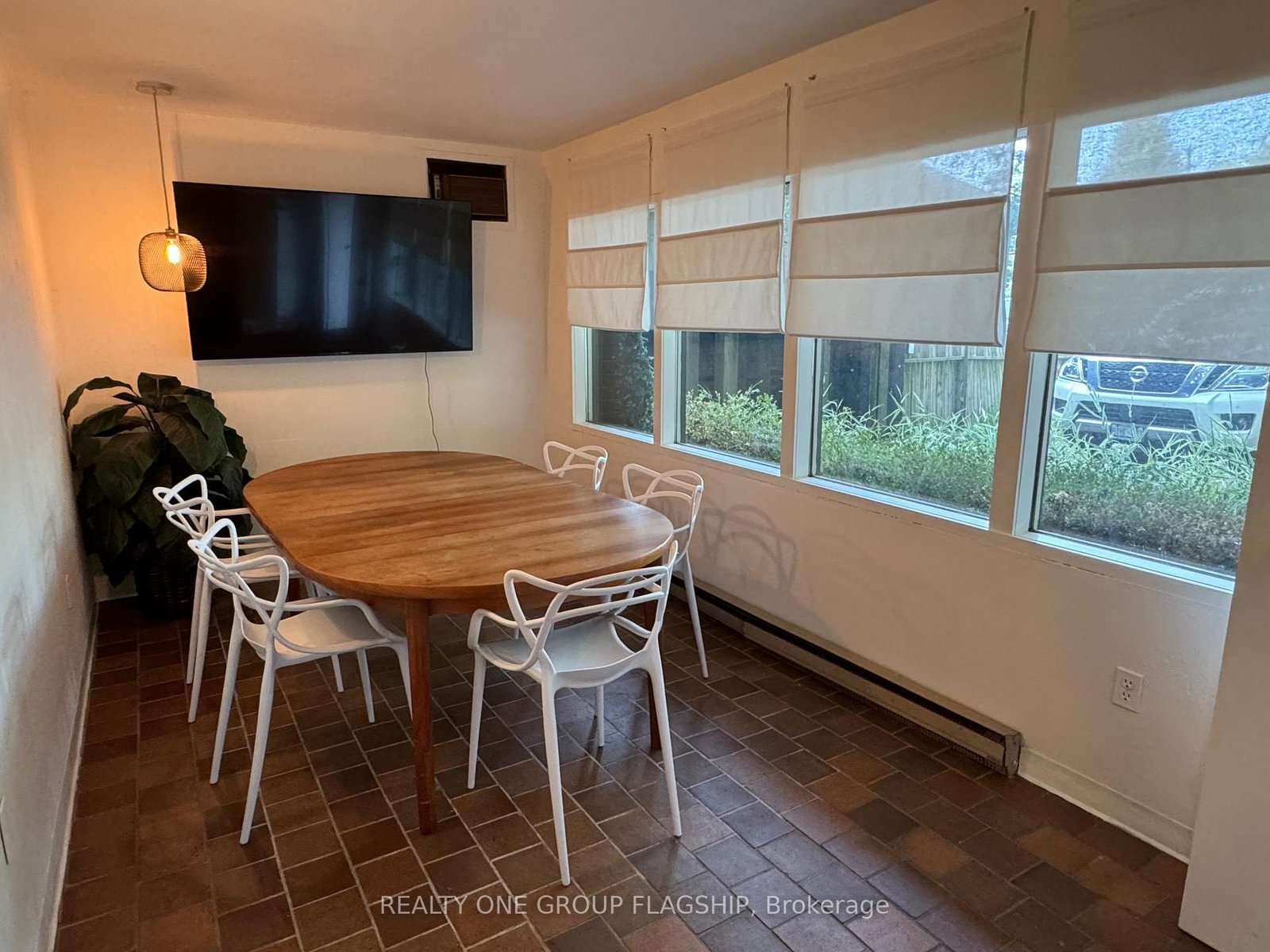 1379 Clarkson Road N • Mississauga, ON photo 27