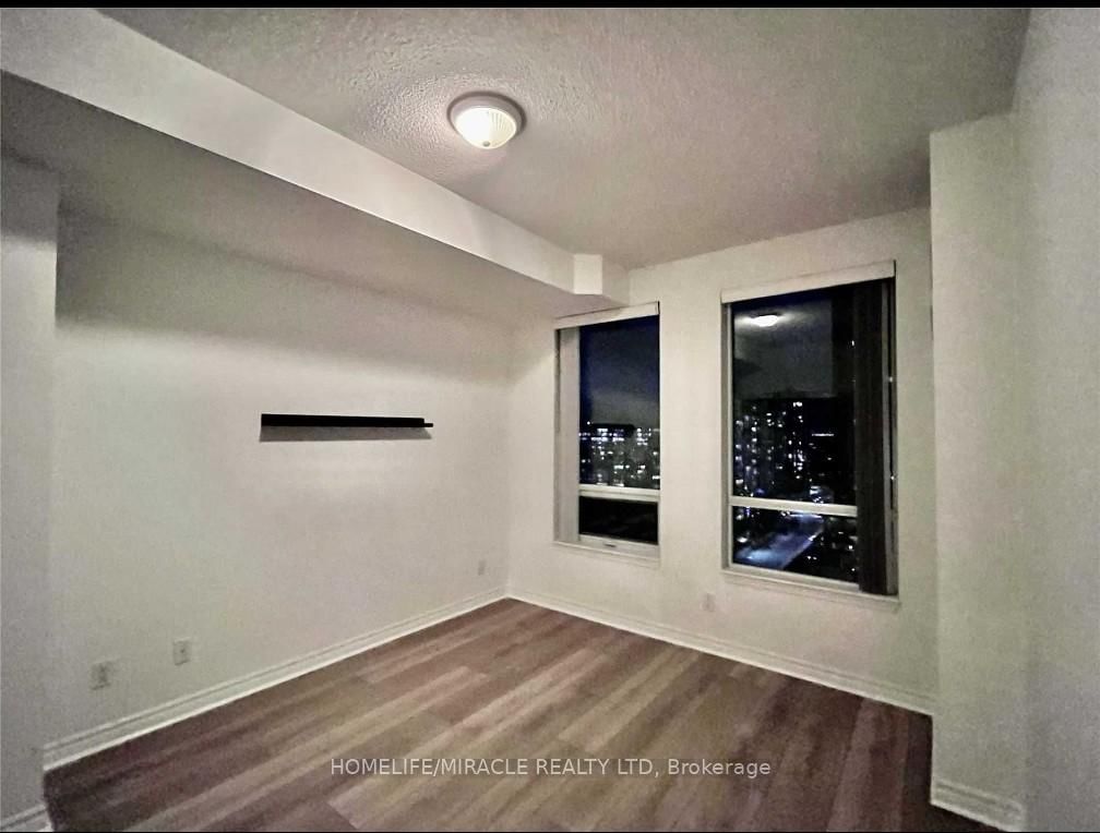 388 Prince Of Wales Drive, Unit 1605