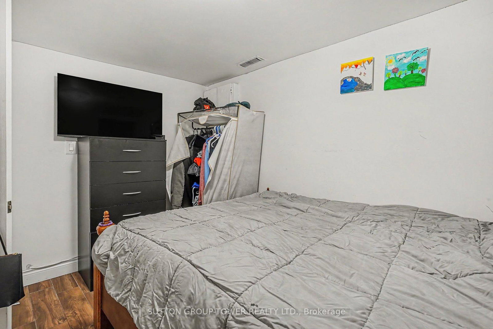 560 Indian Grove • Toronto, ON photo 40