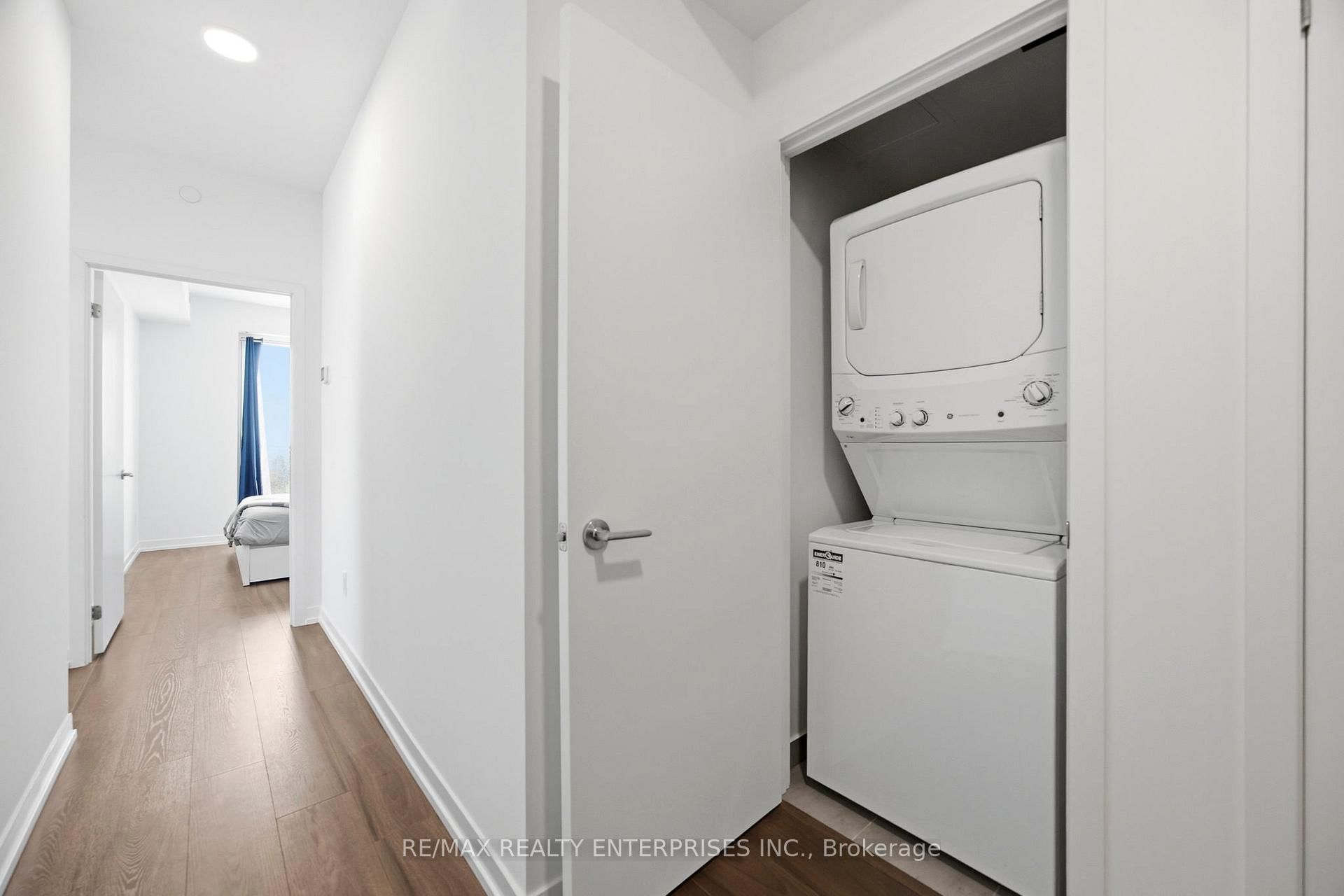 4065 Confederation Parkway, Unit 3710