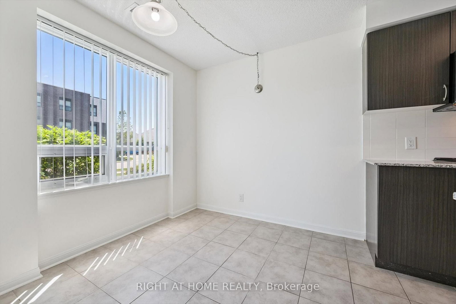 50 Via Rosedale Way • #113 • Brampton, ON photo 16