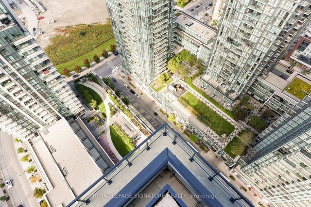 PH3 - 4055 Parkside Village Drive