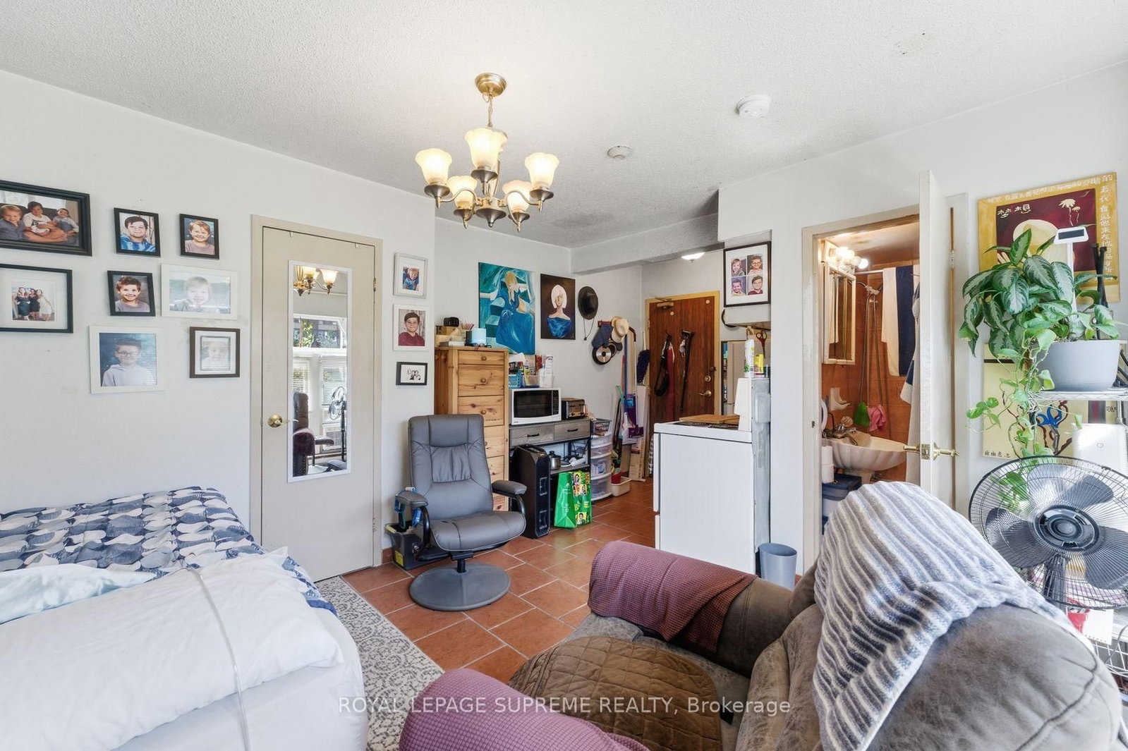 20 Maynard Avenue • Toronto, ON photo 17