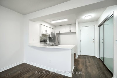 Unit 2009 — 35 Kingsbridge Garden Circle — photo 2