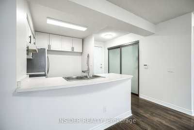 Unit 2009 — 35 Kingsbridge Garden Circle — photo 3