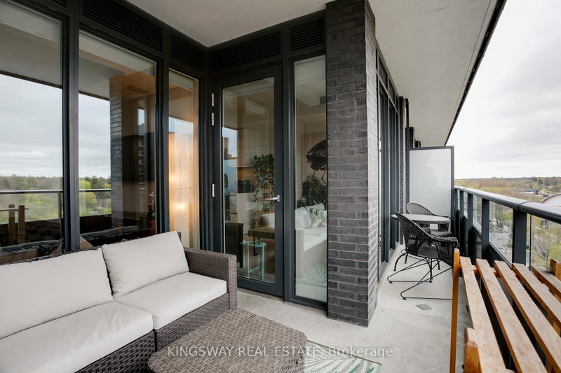 21 Park Mississauga,ON L5G 0C2 — Photo 15