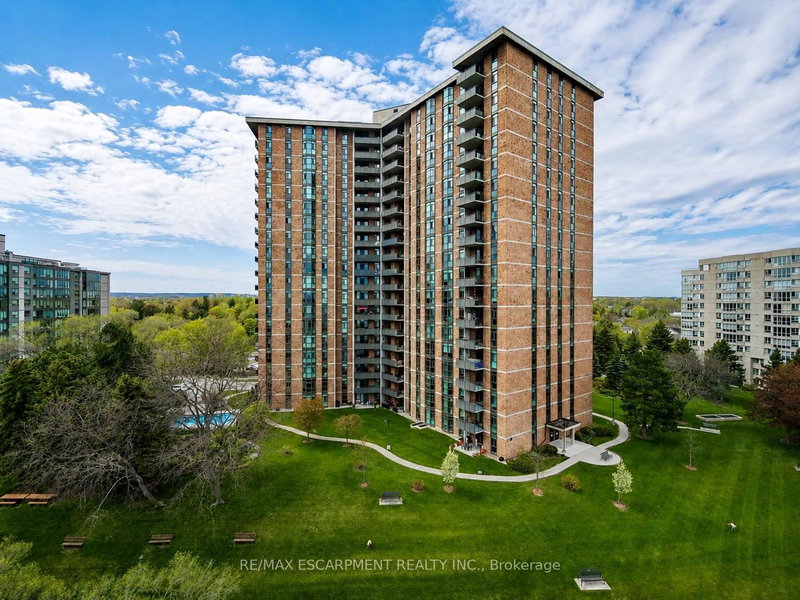 602 - 5250 Lakeshore Road