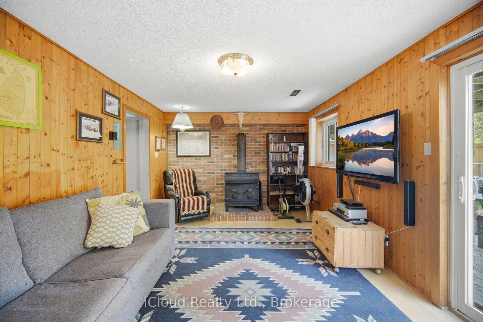 Listing Image 41