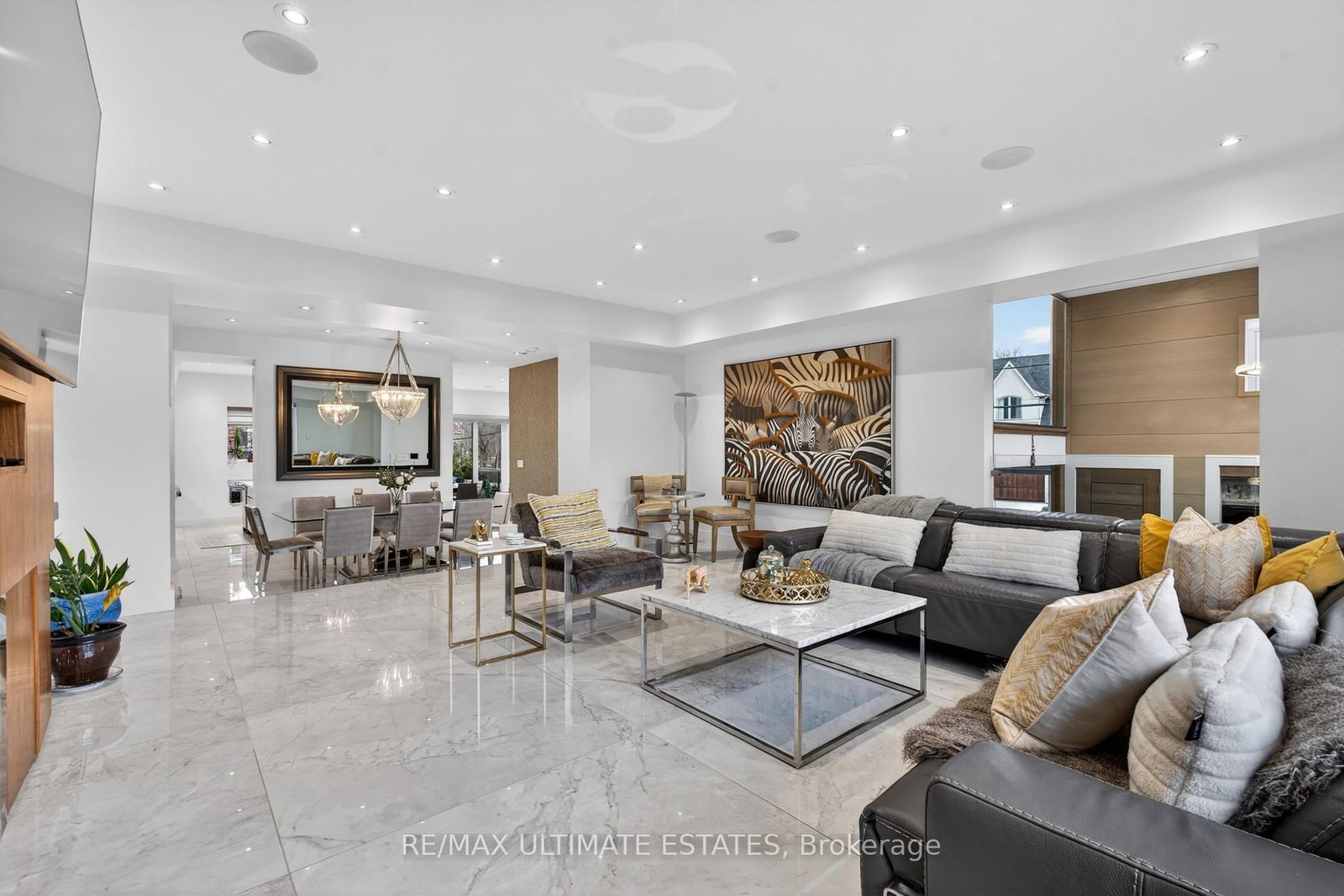 48 Cornelius Parkway • Toronto, ON photo 6