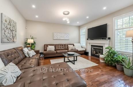 170 Fennamore Terrace • Milton, ON photo 6
