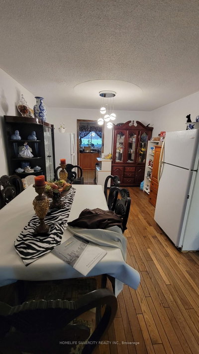 Unit 36 — 900 Central Park Drive — photo 2