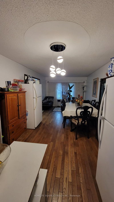 Unit 36 — 900 Central Park Drive — photo 3