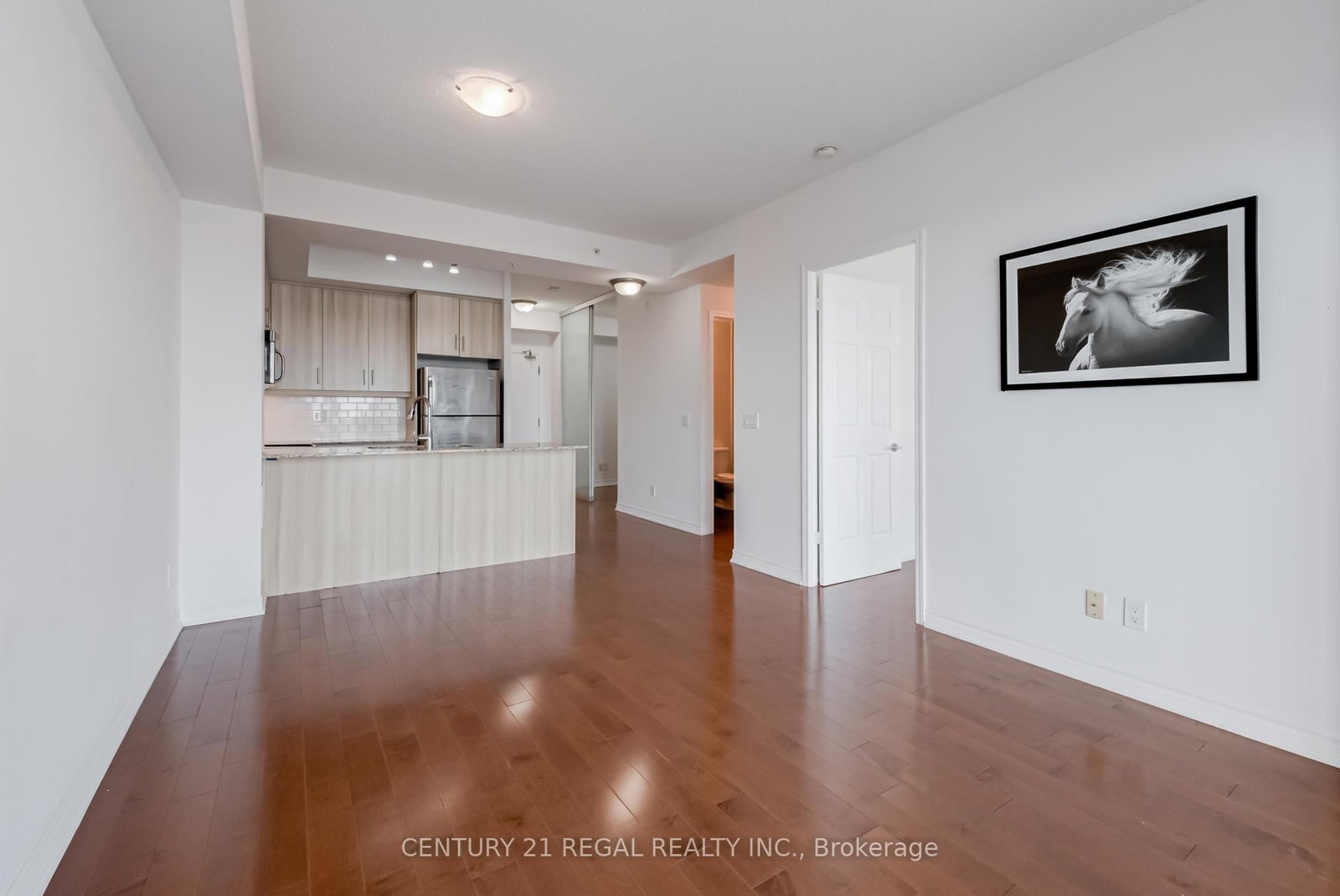 15 James Finlay Way • #710 • Toronto, ON photo 11