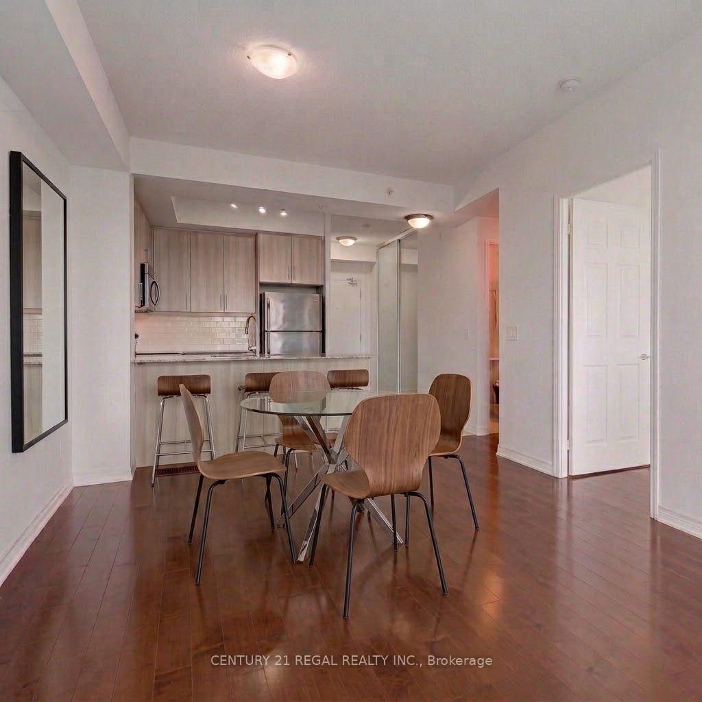 15 James Finlay Way • #710 • Toronto, ON photo 12