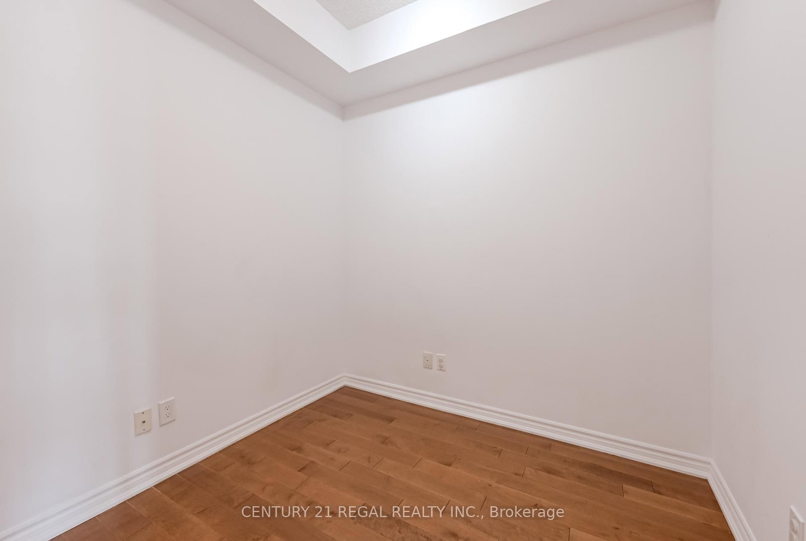15 James Finlay Way • #710 • Toronto, ON photo 25