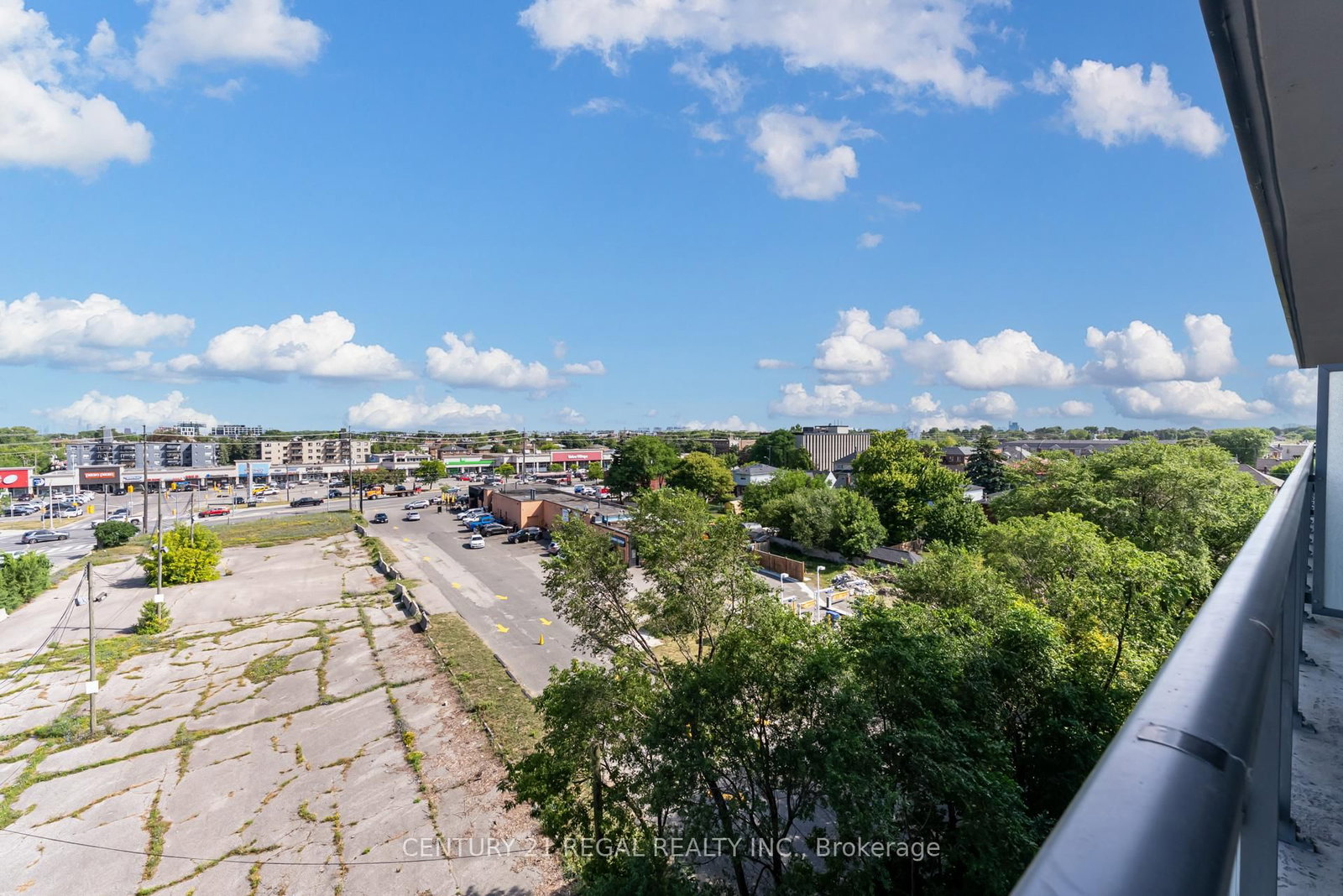 15 James Finlay Way • #710 • Toronto, ON photo 41