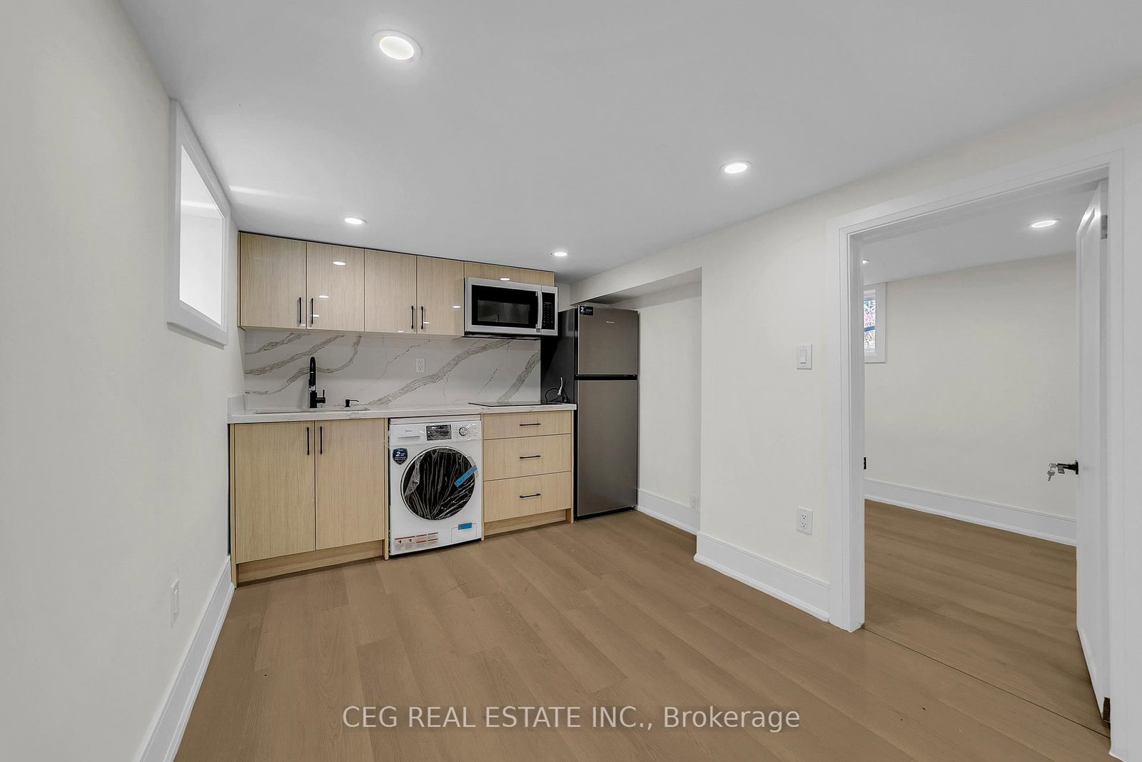 23 16th Street • Toronto, ON photo 20