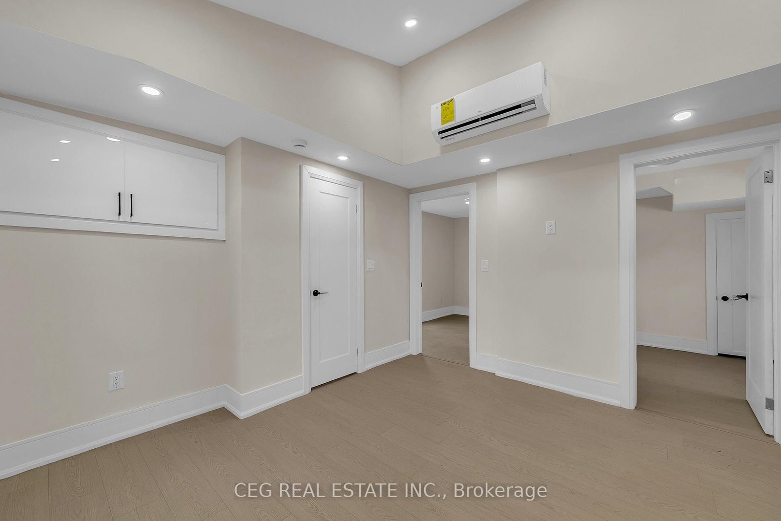 23 16th Street • Toronto, ON photo 32
