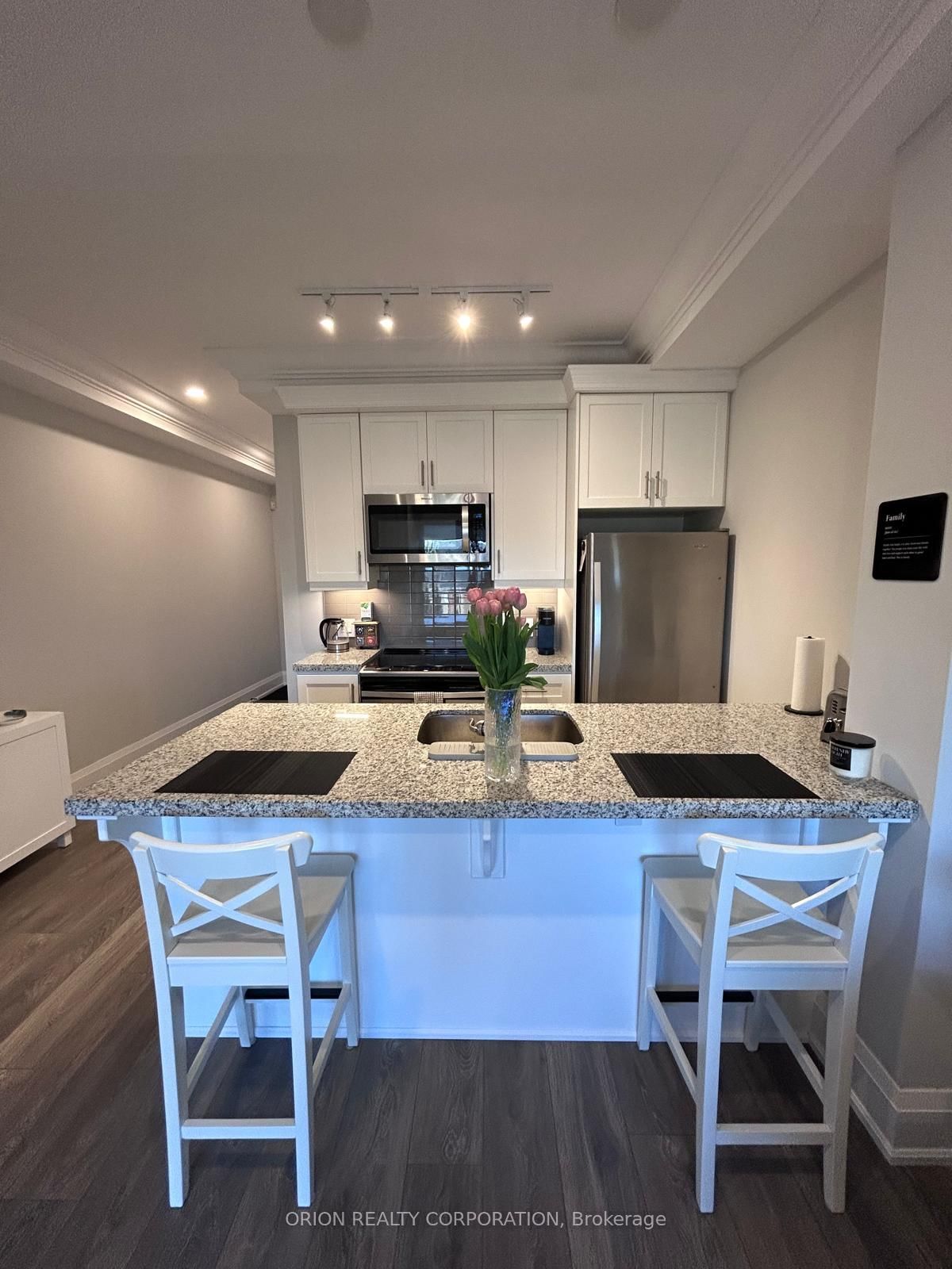 4040 Upper Middle Road, Unit 324