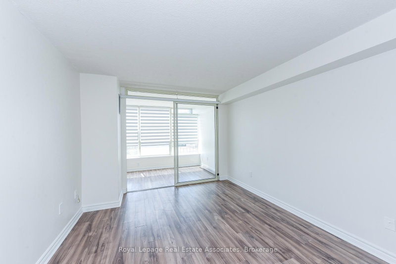 501 - 55 Elm Drive W