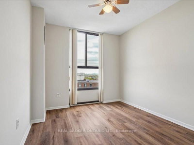 3170 Kirwin Mississauga,ON L5A 3R1 — Photo 10