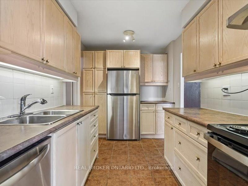 3170 Kirwin Mississauga,ON L5A 3R1 — Photo 19