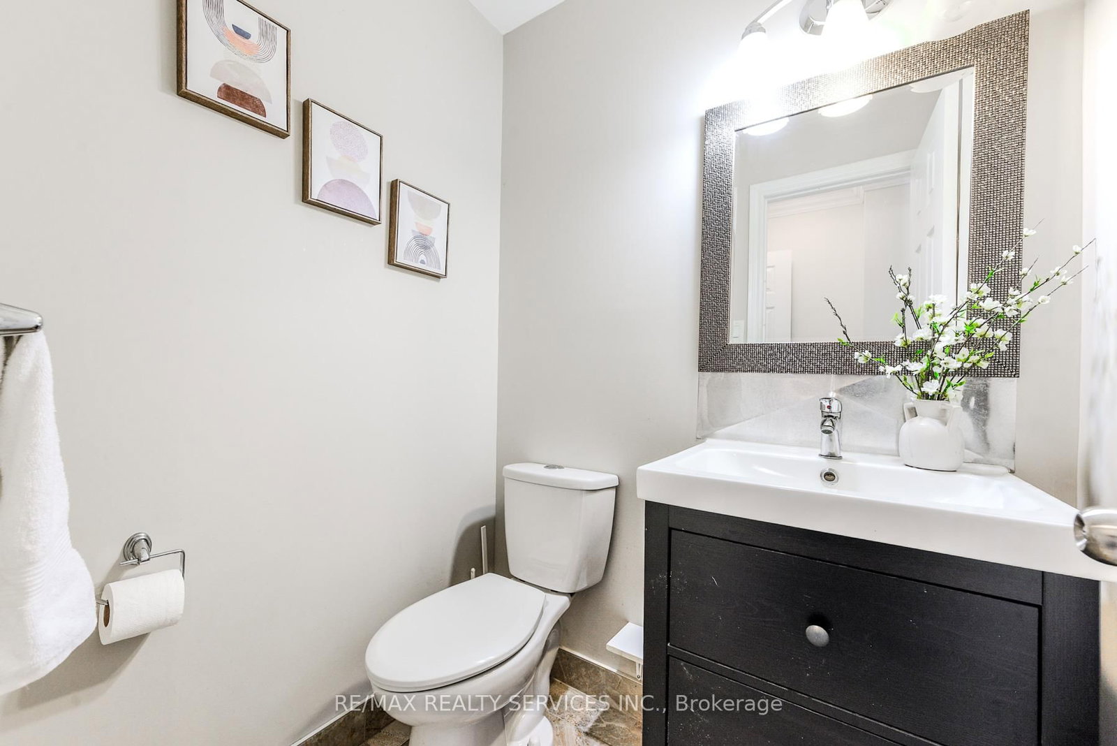 10 St Mark Place • Brampton, ON photo 13