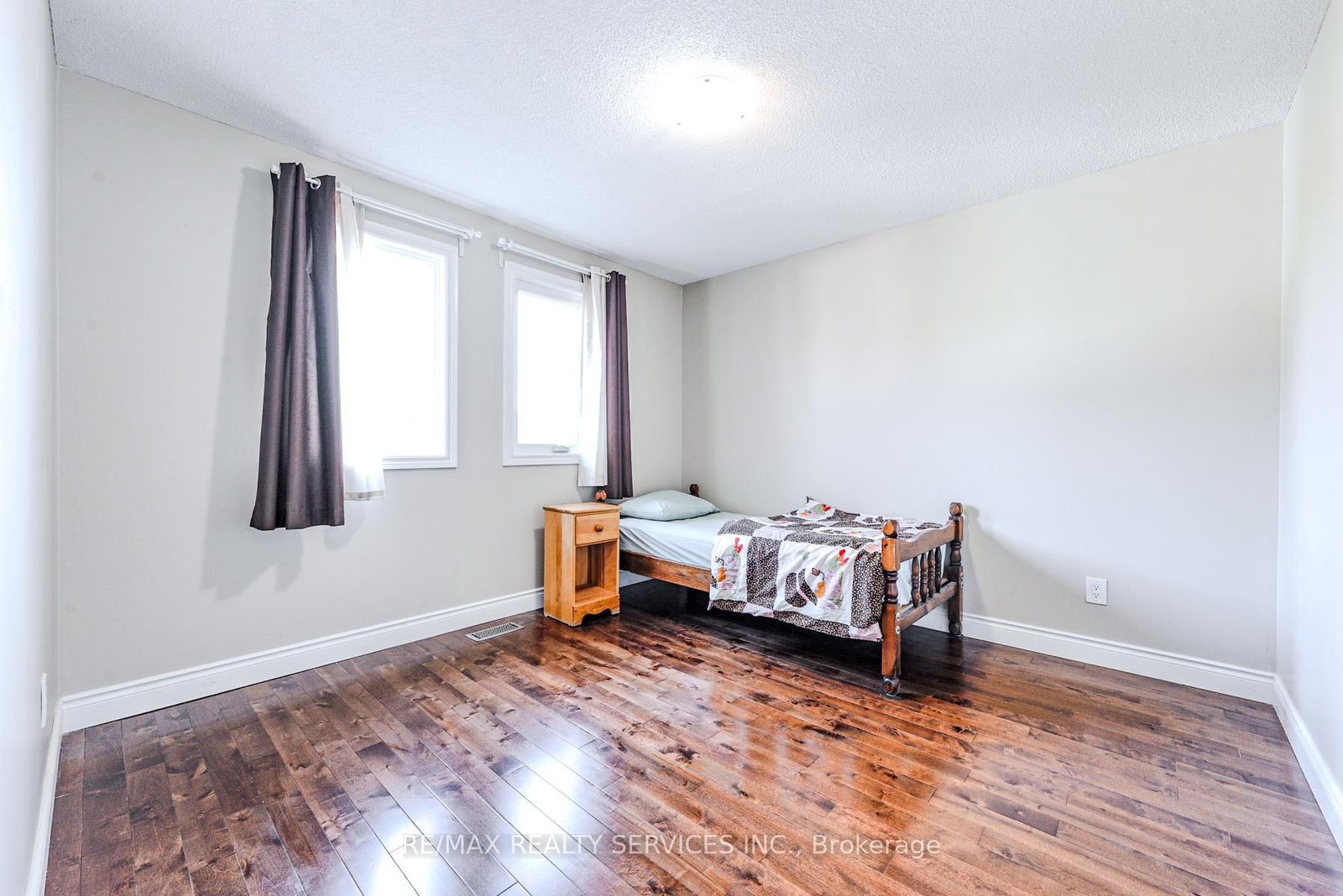 10 St Mark Place • Brampton, ON photo 36