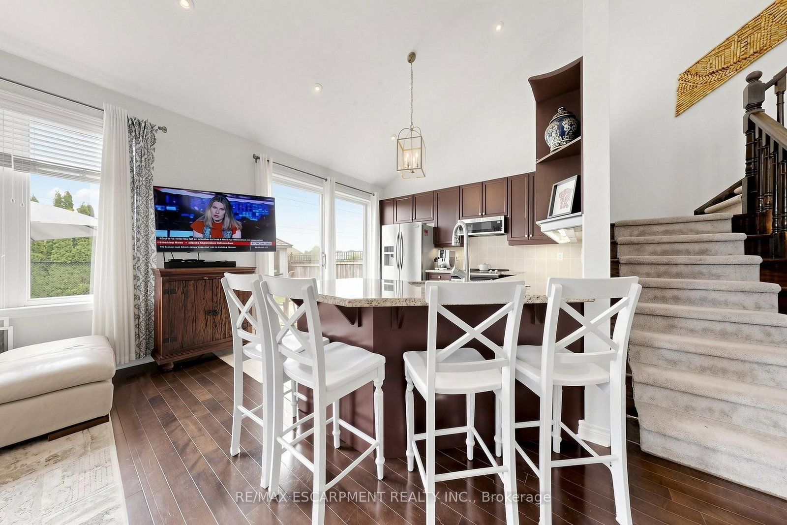4176 Saunders Crescent • Burlington, ON photo 12