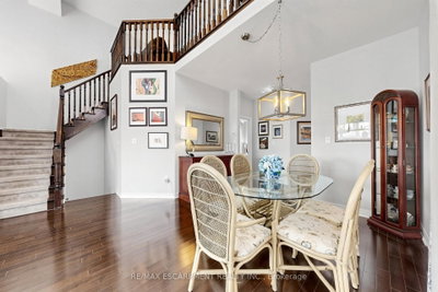 4176 Saunders Crescent • Burlington, ON photo 8