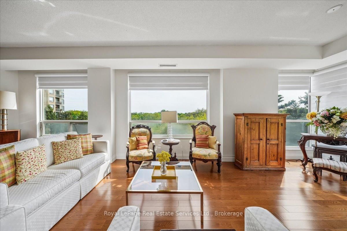 2511 Lakeshore Road W • #405 • Oakville, ON photo 28