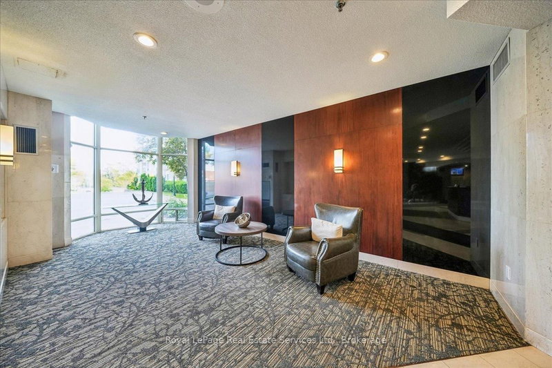 2511 Lakeshore Oakville,ON L6L 6L9 — Photo 31