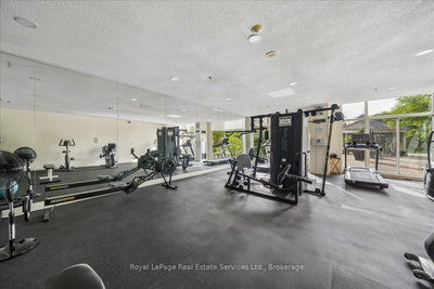 2511 Lakeshore Oakville,ON L6L 6L9 — Photo 32