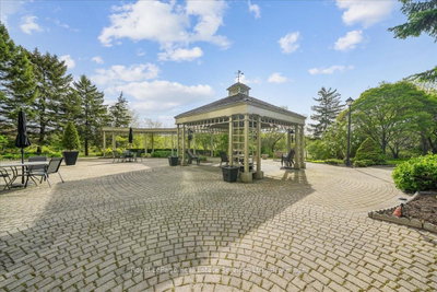 2511 Lakeshore Oakville,ON L6L 6L9 — Photo 37